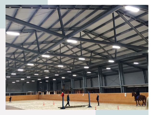 Строительство конных манежей от 611 руб в Таганрог