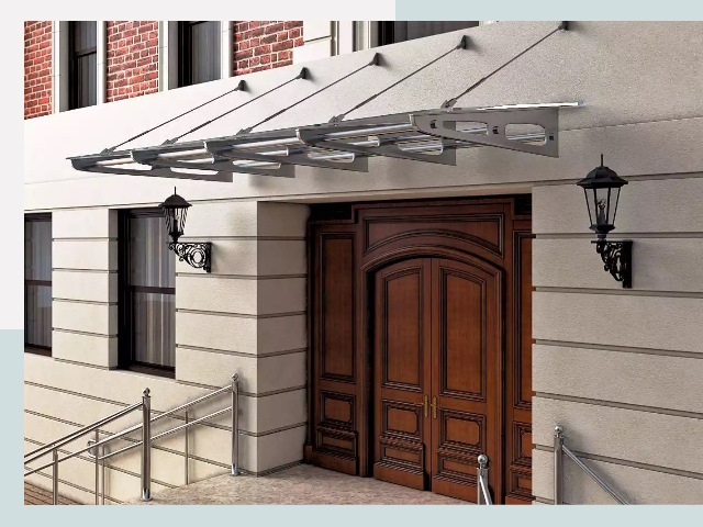 Металлические козырьки от 611 руб. в Таганроге