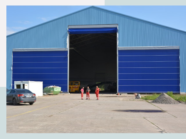 Ангарные ворота в Таганрог от СтальСтрой-Тгн по цене 611 руб.