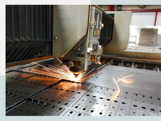 Лазерная резка металла в Таганроге от 611 руб.